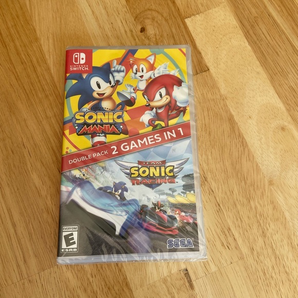 Sonic Nintendo Switch Game - Picture 2 of 3